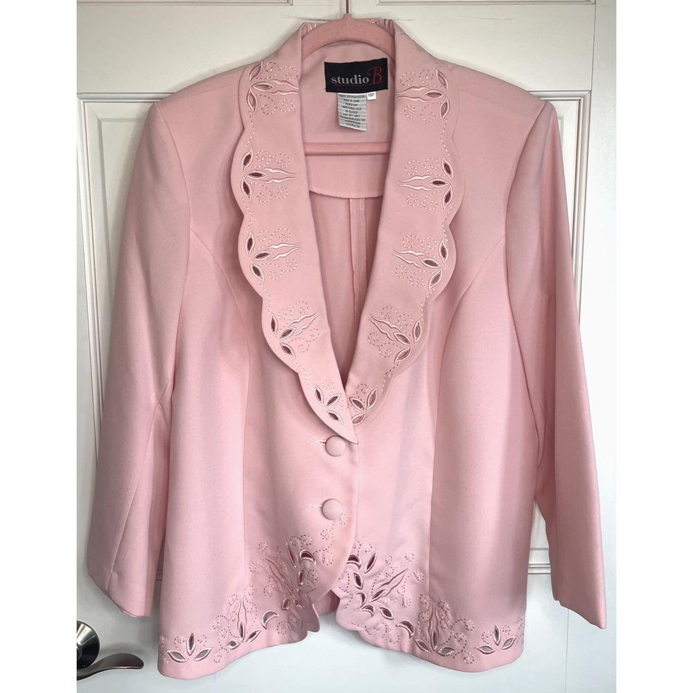 Vintage Women's Embroidered Blazer Size 18P Nautical Feminine Girly Eyelet Boho